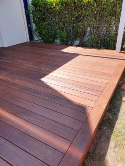 Terrasse d'extérieur en bois